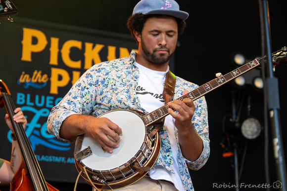 2023 Pickin' in the Pines