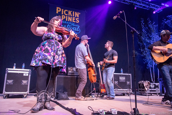 2021 Pickin' in the Pines